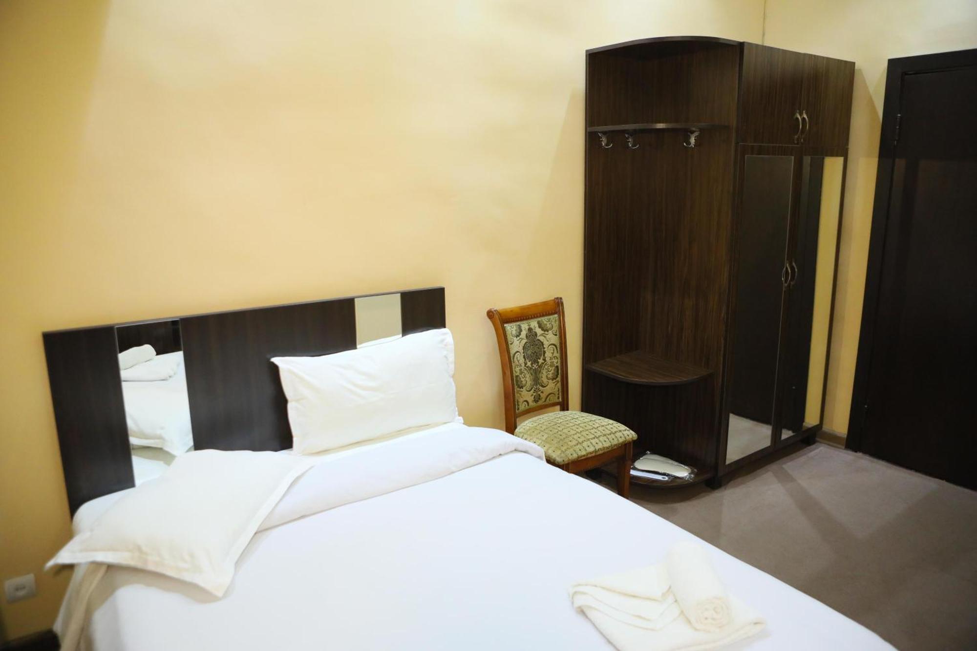 Elko Hotel Jereván Kültér fotó