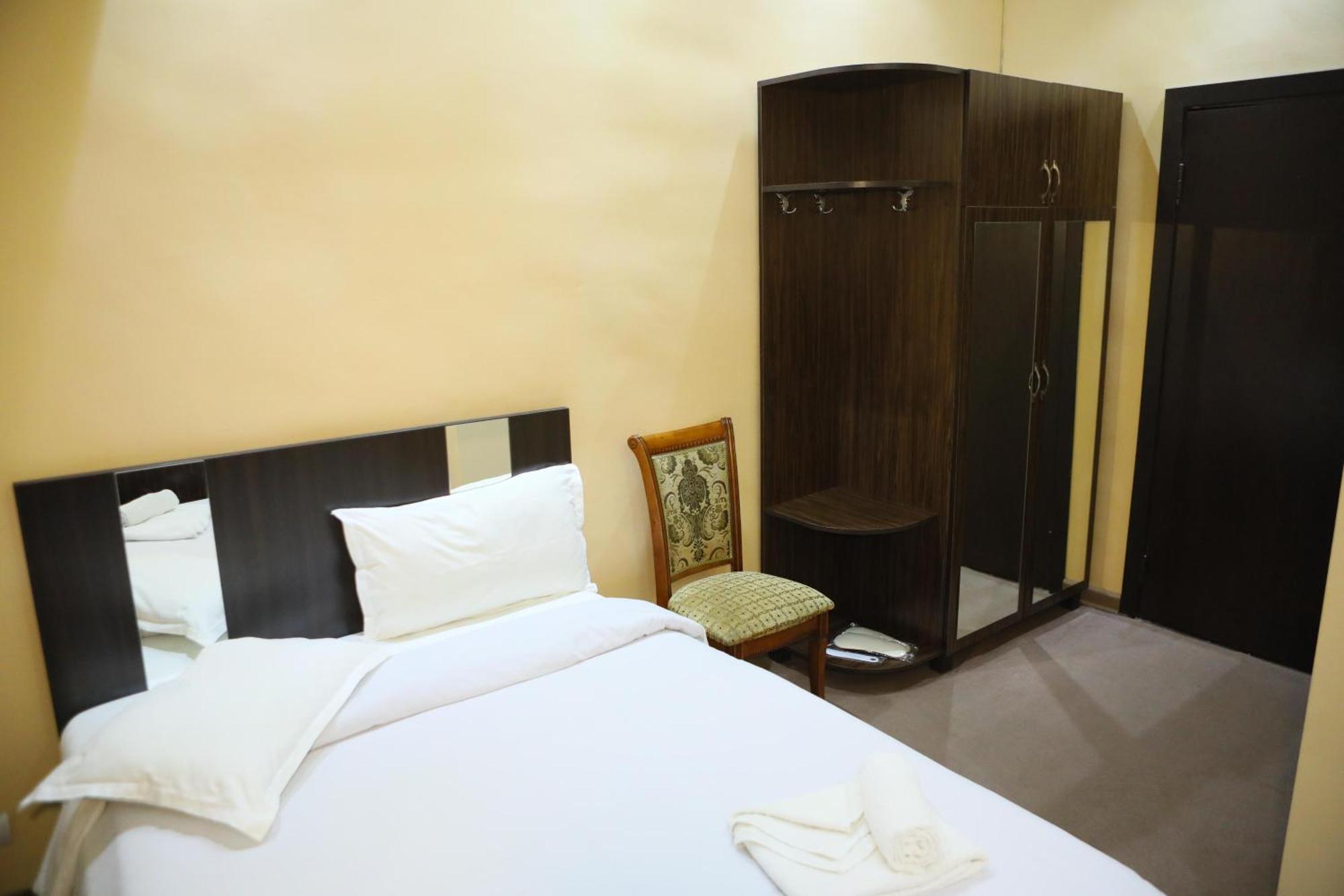 Elko Hotel Jereván Kültér fotó