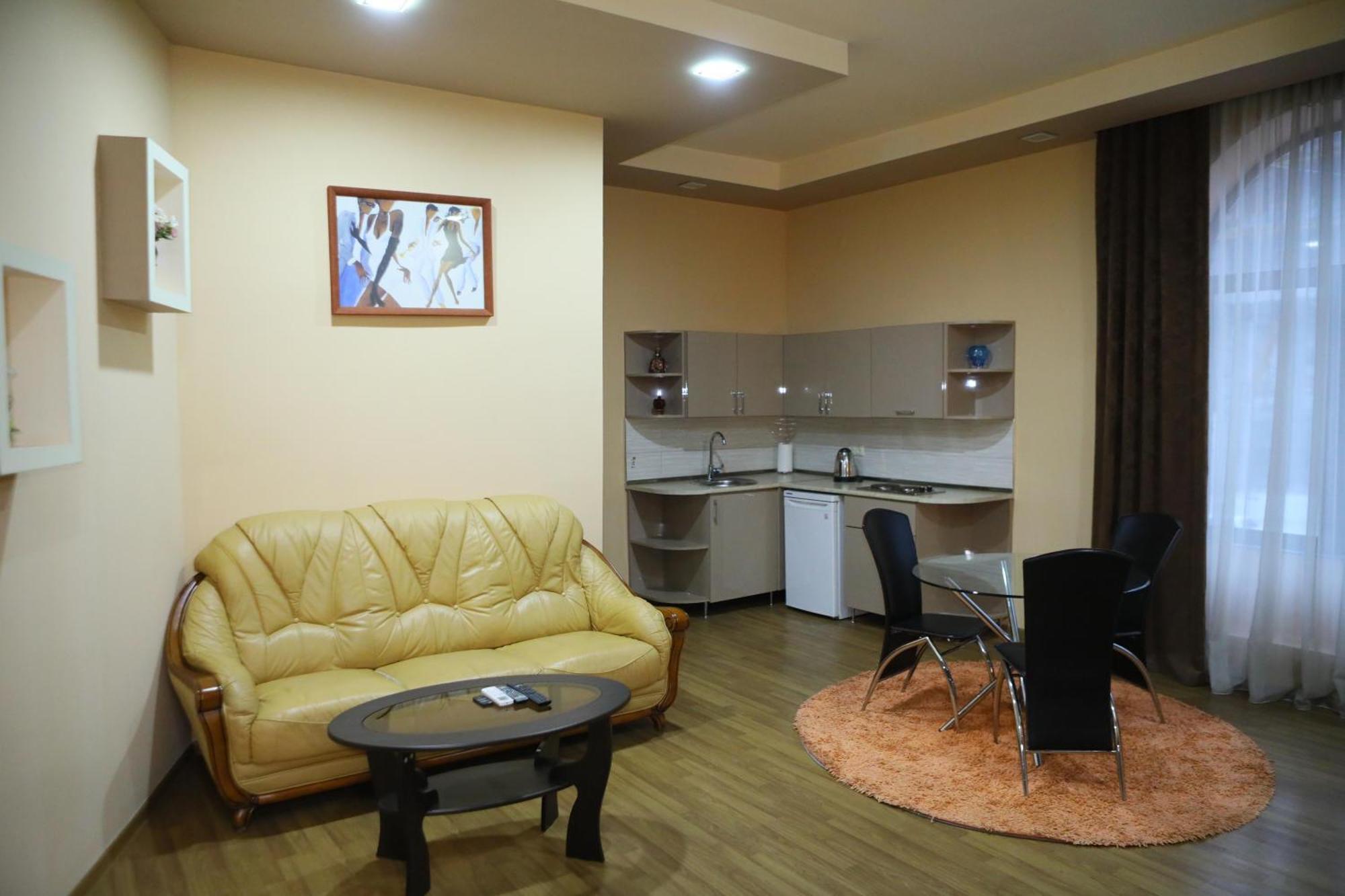 Elko Hotel Jereván Kültér fotó