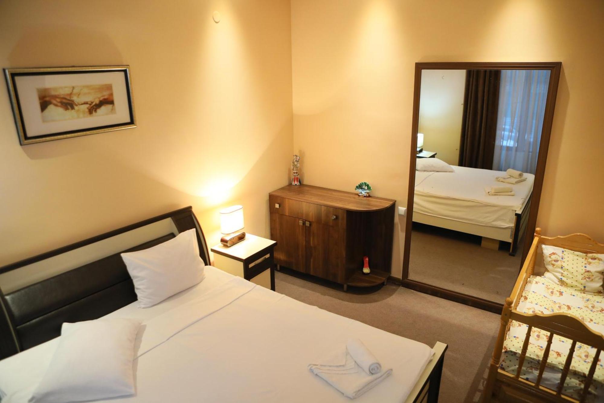 Elko Hotel Jereván Kültér fotó
