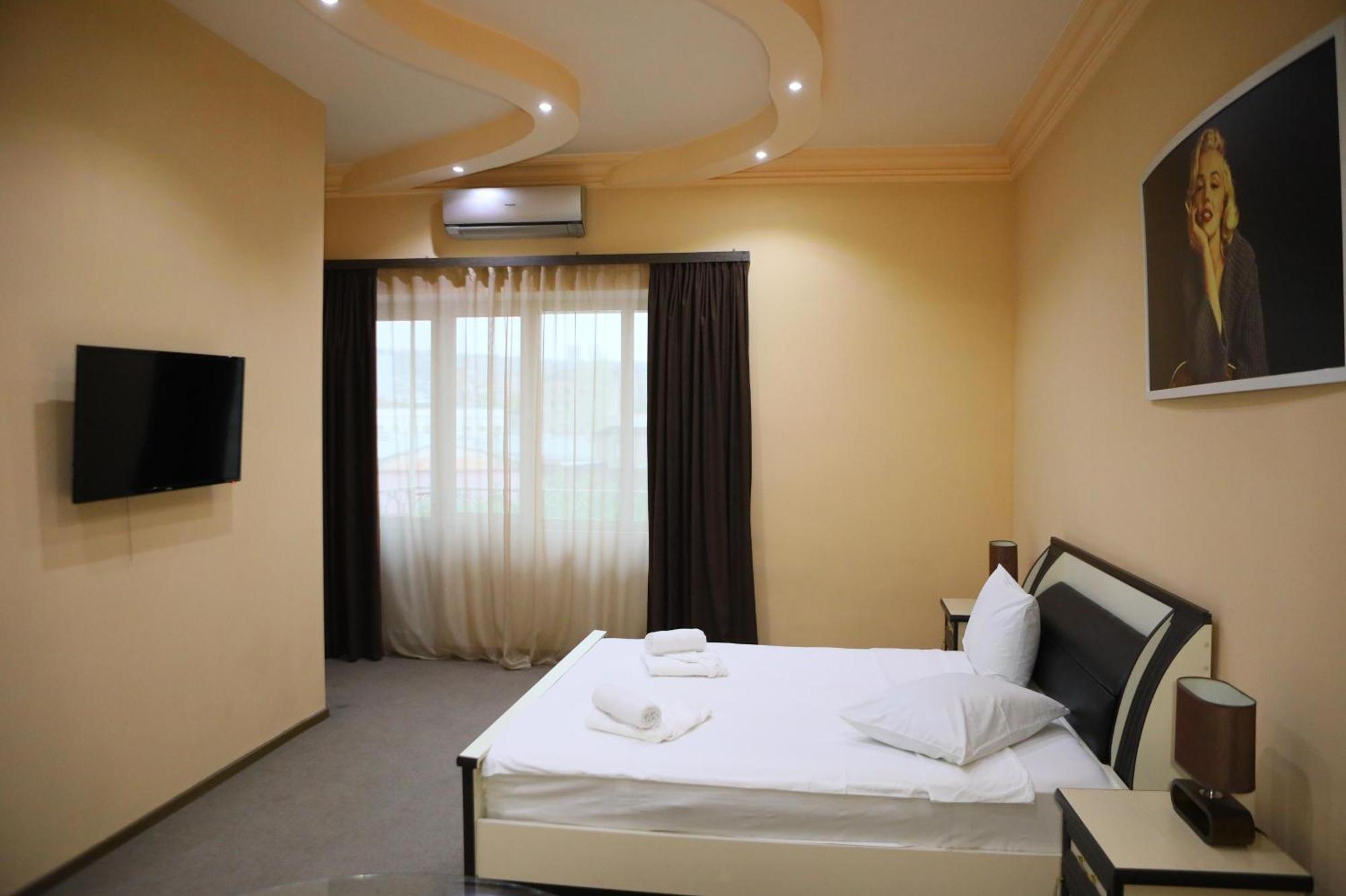 Elko Hotel Jereván Kültér fotó